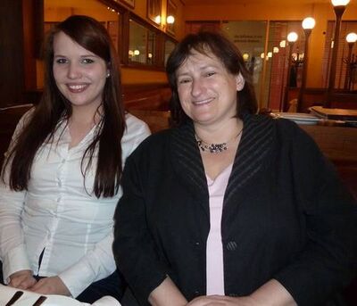 Sabrina Richthammer und Marianne Schieder