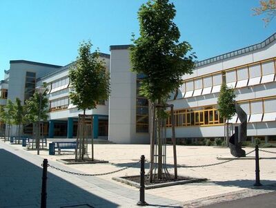 Das Schulgebäude in Kümmersbruck