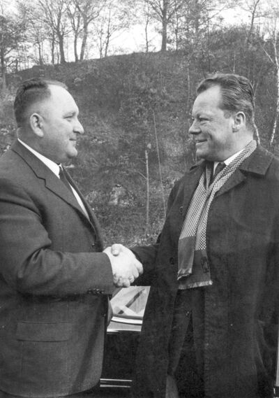 Mitbegründer Max Wurm mit Willy Brandt im Jahre 1961